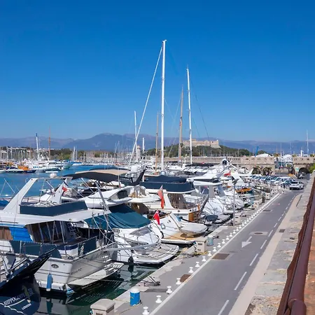 Picasso - Old Town - Happy Διαμέρισμα Αντίμπ