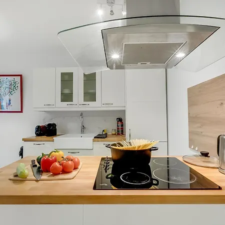 Picasso - Old Town - Happy Διαμέρισμα