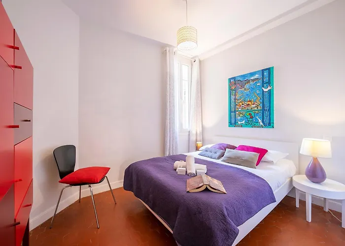 Picasso - Old Town - Happy Apartment Antibes