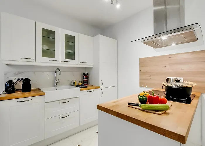 Picasso - Old Town - Happy Apartament Antibes